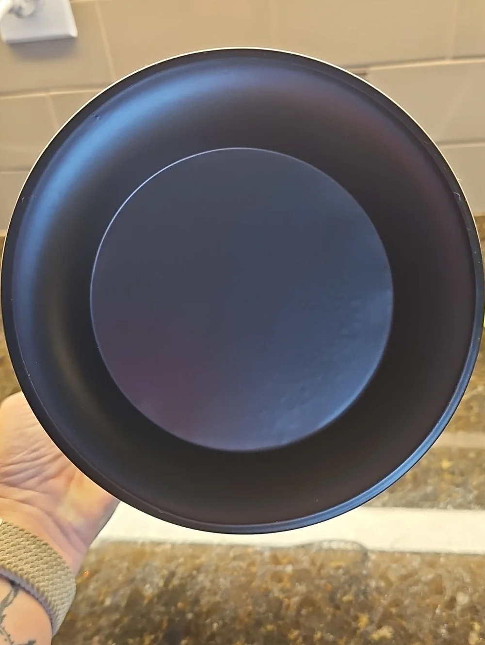N/A black mesh